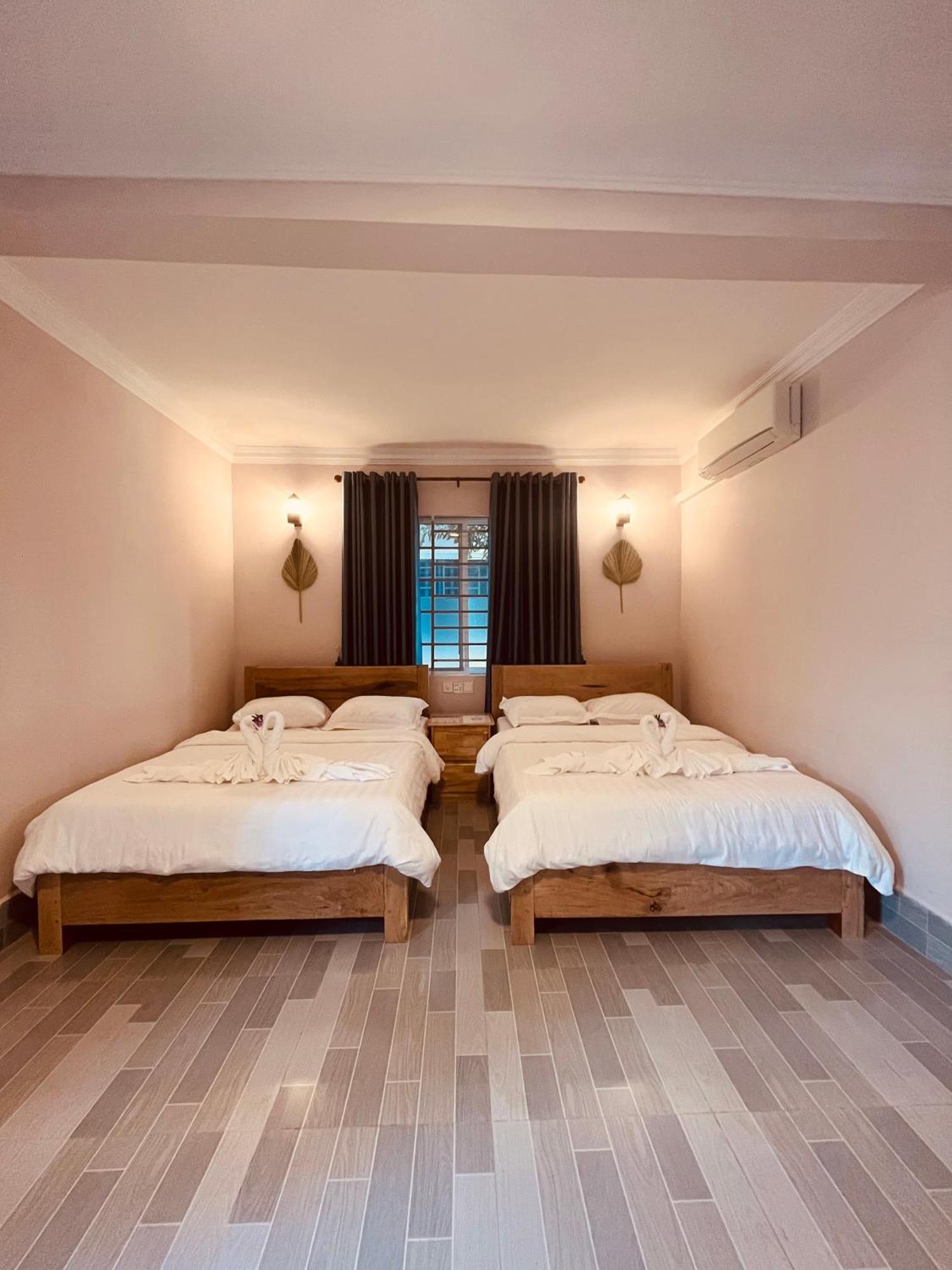 Coconut Lodge Kampot Exterior photo