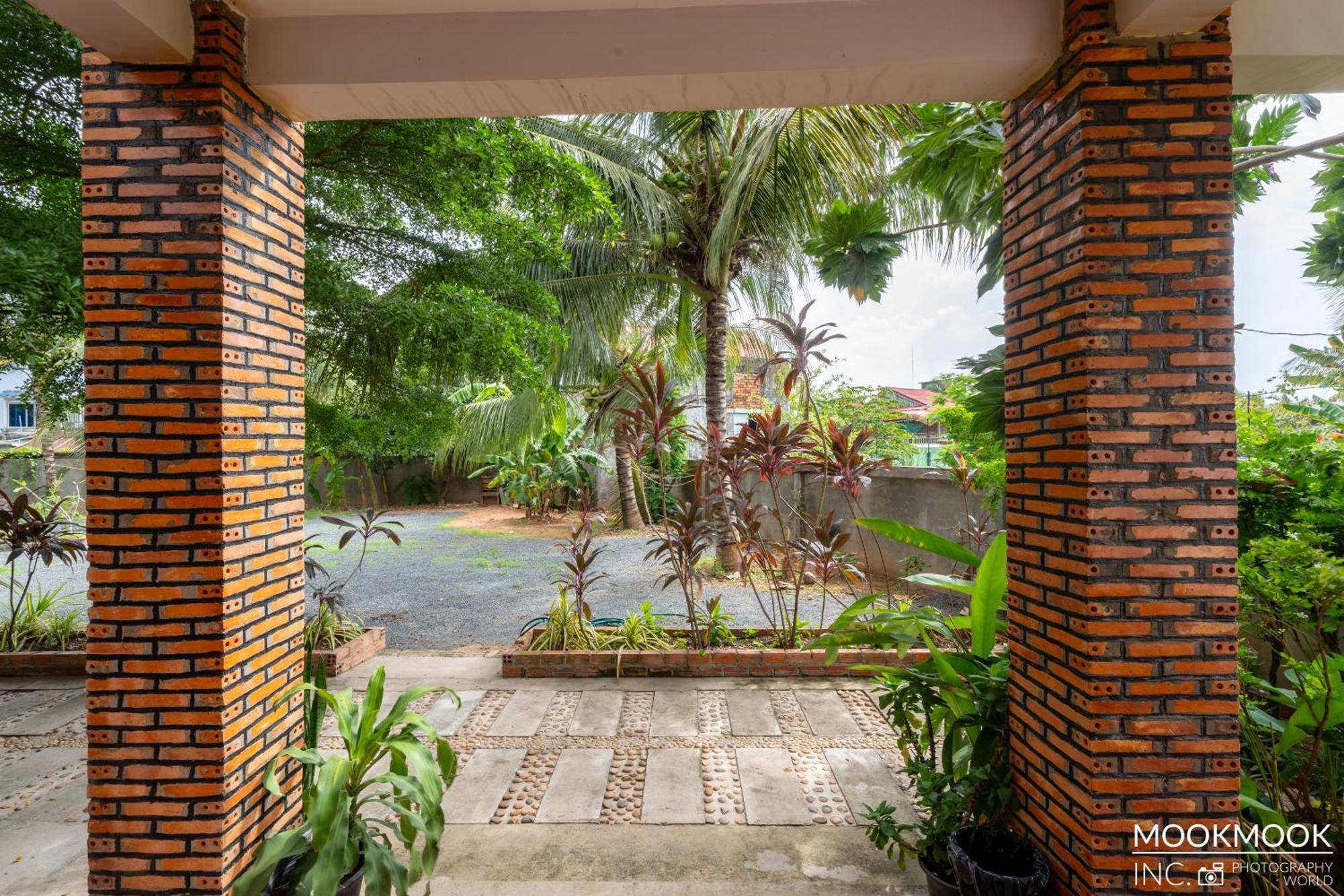 Coconut Lodge Kampot Exterior photo