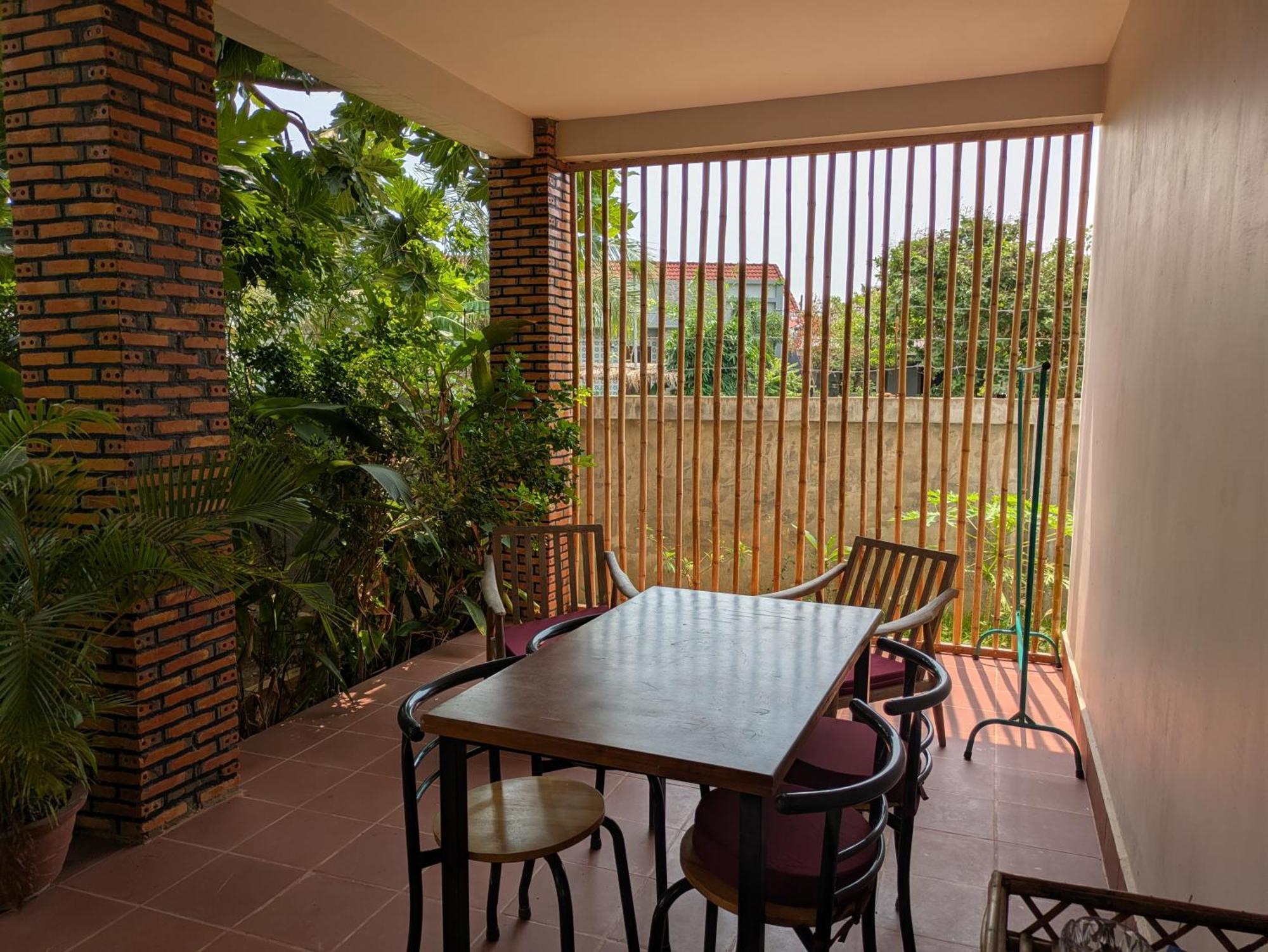 Coconut Lodge Kampot Exterior photo